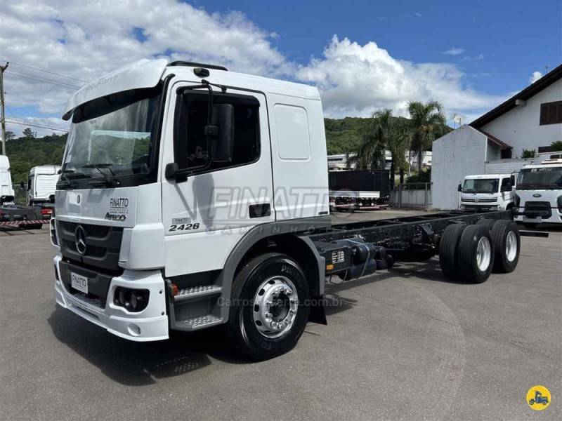 MERCEDES-BENZ - ATEGO 2426 - 2012/2012 - Branca - Sob Consulta