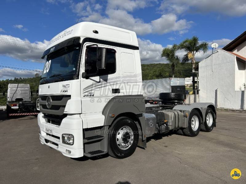 MERCEDES-BENZ - AXOR 2544 - 2020/2020 - Branca - Sob Consulta
