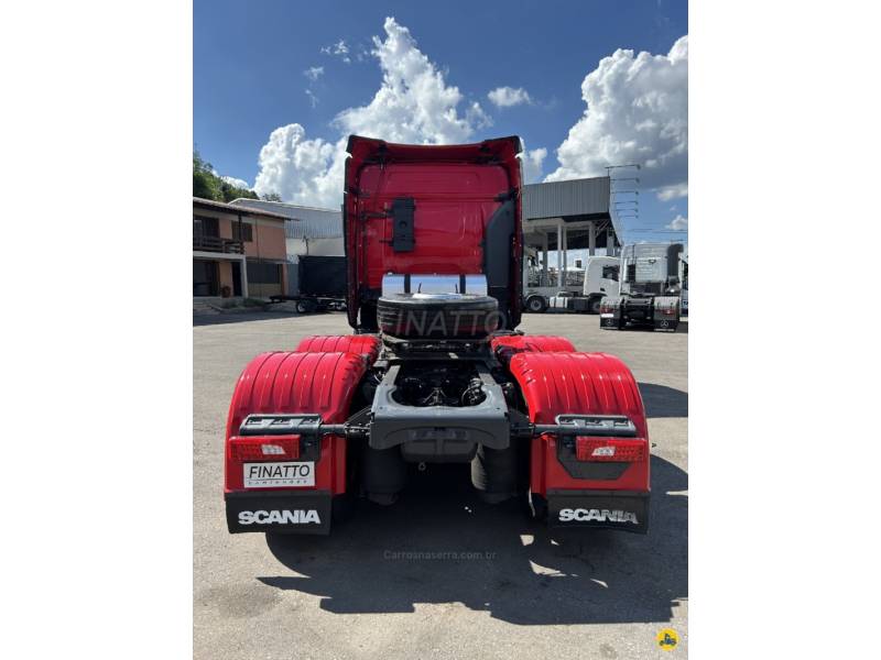 SCANIA - R-450 A6X2 - 2020/2021 - Vermelha - Sob Consulta