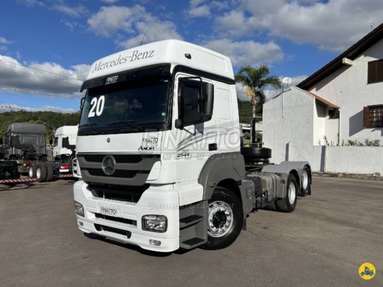 MERCEDES-BENZ - AXOR 2544 - 2020/2020 - Branca - Sob Consulta