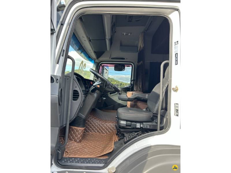 MERCEDES-BENZ - AXOR 2544 - 2020/2020 - Branca - Sob Consulta