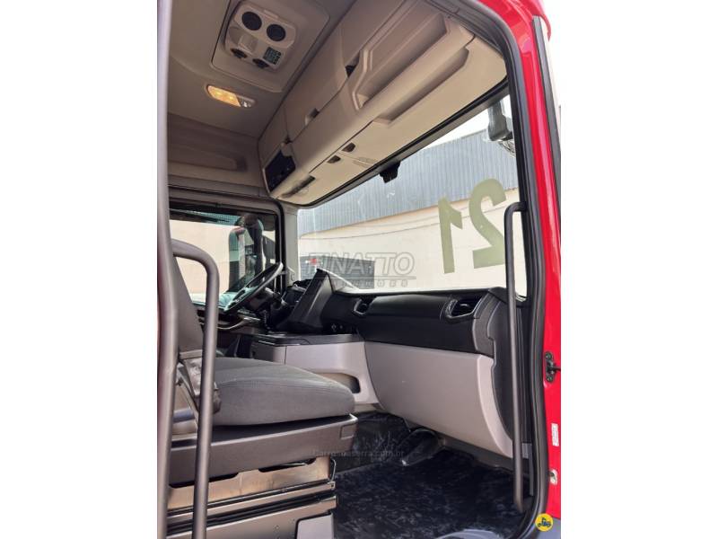 SCANIA - R-450 A6X2 - 2020/2021 - Vermelha - Sob Consulta