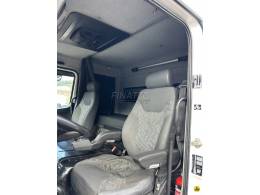 MERCEDES-BENZ - ATEGO 2430 - 2015/2016 - Branca - Sob Consulta