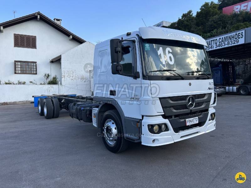 MERCEDES-BENZ - ATEGO 2430 - 2015/2016 - Branca - Sob Consulta