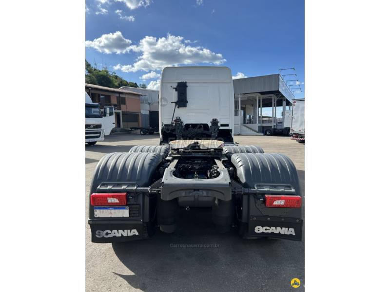 SCANIA - R-450 A6X2 - 2021/2021 - Branca - Sob Consulta