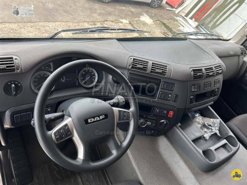 DAF - CF 85 - 2023/2023 - Branca - Sob Consulta