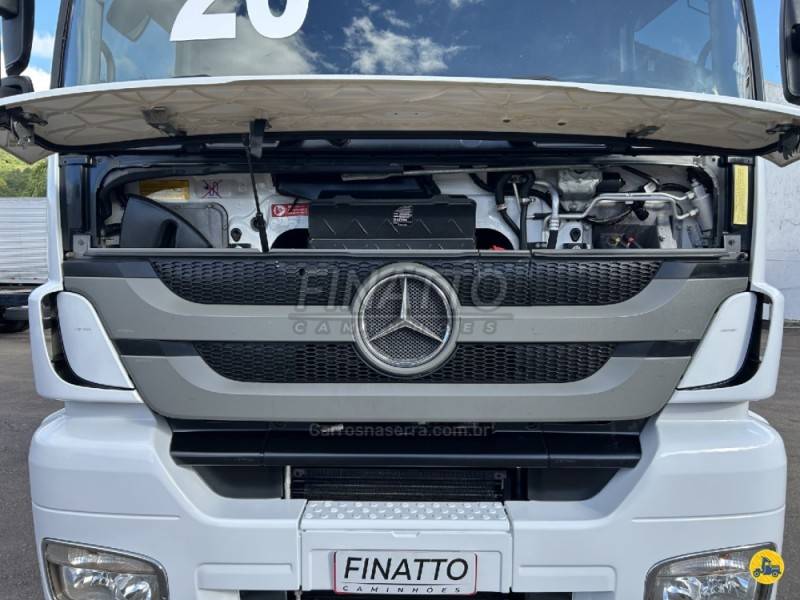 MERCEDES-BENZ - AXOR 2544 - 2020/2020 - Branca - Sob Consulta